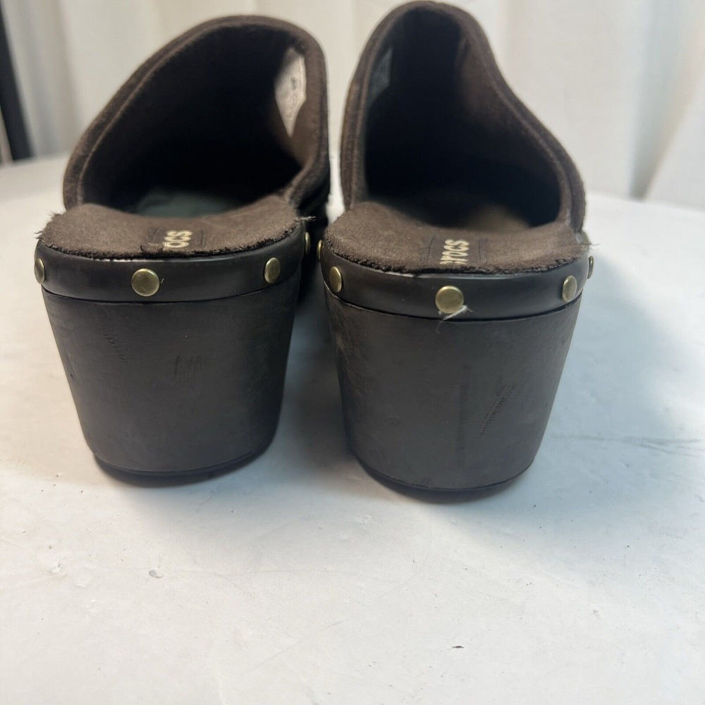 Crocs Womens 8 Brown Suede Studded Platform Clogs Hippie Mules Boho Cottagecore - Picture 7 of 10